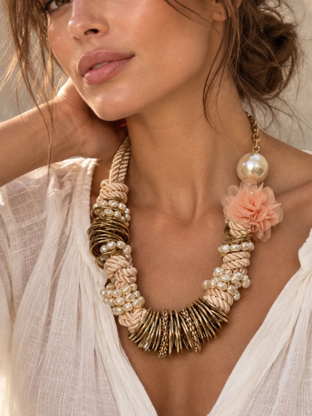 Statement Pearl & Gold Rooe Necklace with Peach Flower